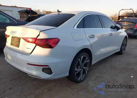 2022 Audi A3 Premium 40 Tfsi Quattro S Tronic z USA, uszkodzony, nr VIN WAUGUDGY6NA013565